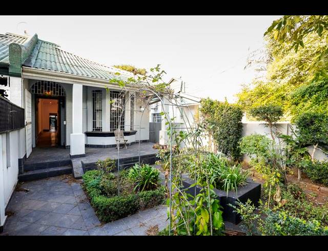 2 BEDROOM TOWNHOUSE FOR SALE IN BULWER